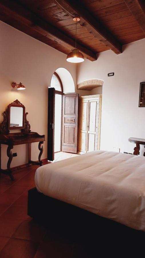 Domus Antiqua Bed & Breakfast Spello Ngoại thất bức ảnh