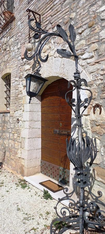 Domus Antiqua Bed & Breakfast Spello Ngoại thất bức ảnh